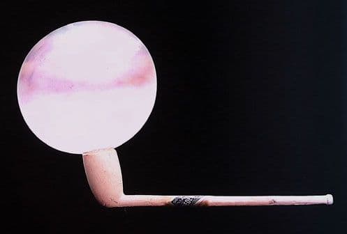 Ce qui manque a nouse tous, Man Ray